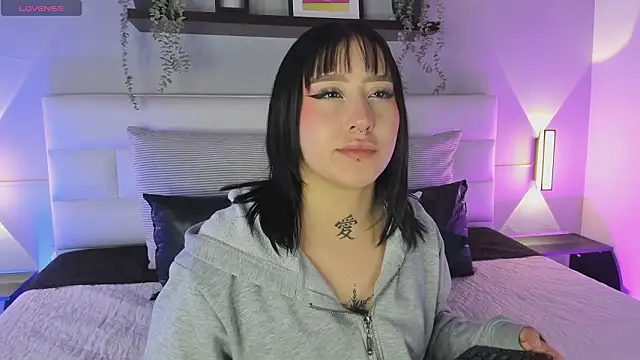 sofi bakerr online show from February 7, 2026, 11:47 am