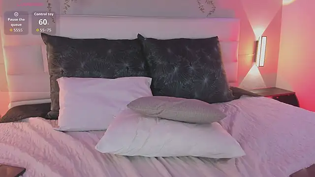 sofi bakerr online show from April 1, 2026, 1:41 pm