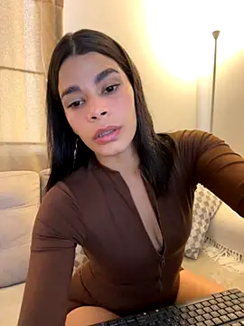 DaryRos online show from December 3, 2025, 9:24 pm