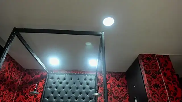 JAYLEN BDSM online show from November 8, 2025, 1:00 pm