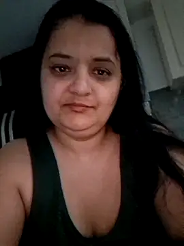 sarahhh1987 online show from April 1, 2026, 5:52 am