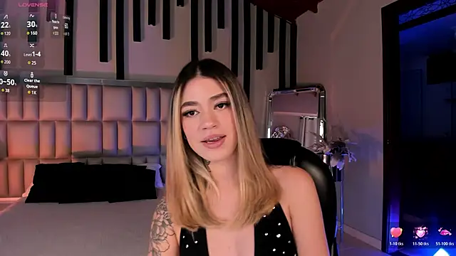 ViolettHansson online show from February 20, 2026, 6:30 pm