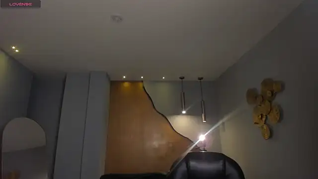 AliceHarper  online show from March 4, 2026, 7:53 pm