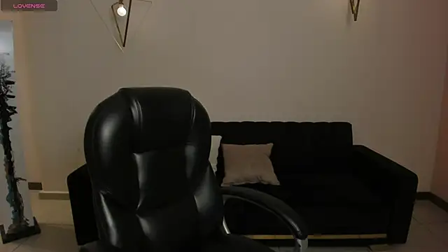 AliceHarper  online show from March 31, 2026, 7:58 pm