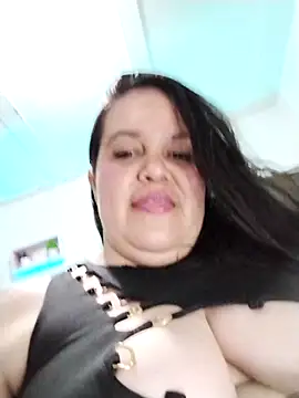 lunanataly online show from January 2, 2025, 2:43 am