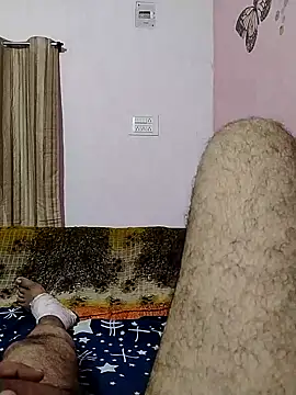 Snapshot of roadtucker123 chatting on September 14, 2025, 7:46 pm roadtucker123 online show from September 14, 2025, 7:46 pm