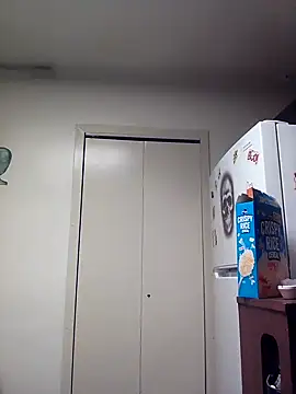 PhatAss Kummmilla online show from November 19, 2025, 9:53 am