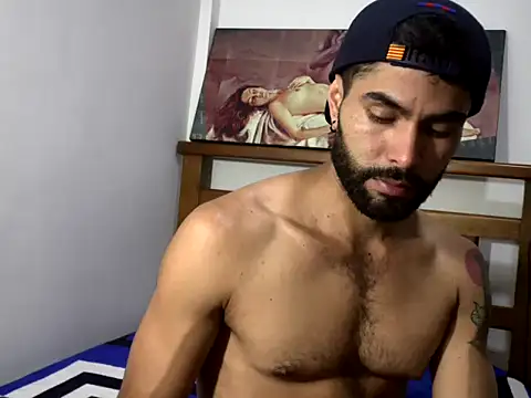 hideonbush051 online show from January 7, 2026, 2:19 pm