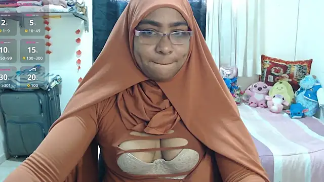 Aaliyah brown online show from November 3, 2025, 3:13 pm