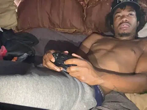 SlimeCrownzOut5 online show from March 9, 2026, 6:45 pm