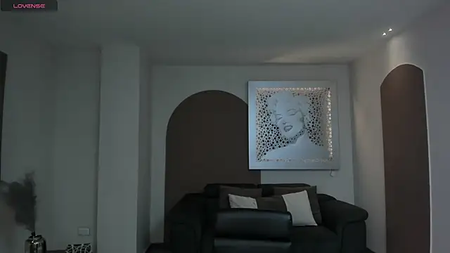 Snapshot of AnaisNin chatting on May 21, 2026, 11:06 am AnaisNin online show from May 21, 2026, 11:06 am