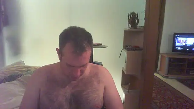 Snapshot of Mike_12hot chatting on November 19, 2025, 9:26 pm Mike 12hot online show from November 19, 2025, 9:26 pm