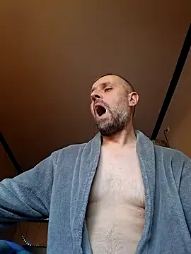 Huncutkuki online show from January 18, 2026, 11:47 am