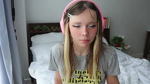 Ayra Lust online show from March 2, 2025, 3:45 am