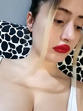 afrodizyak online show from February 19, 2025, 1:17 pm