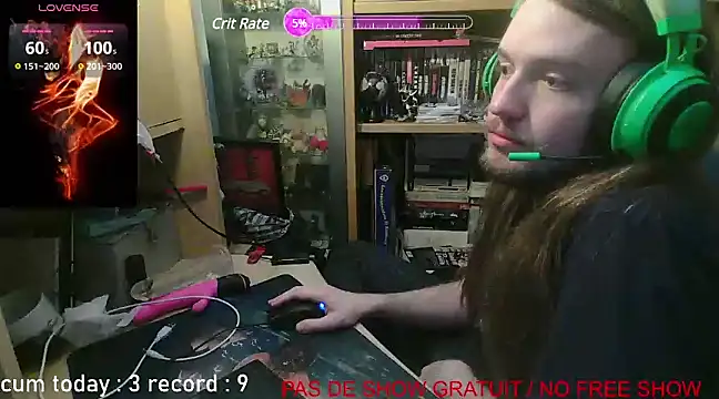 nicolasdumand21 online show from December 13, 2024, 7:53 pm