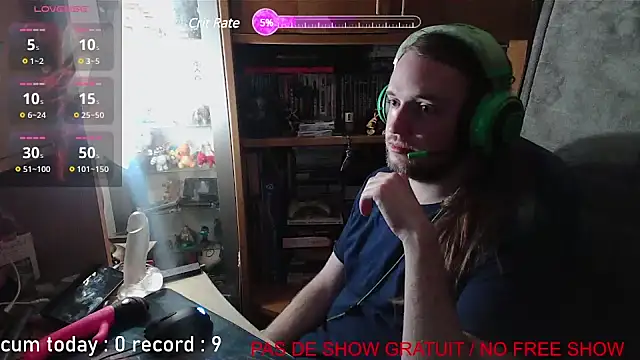 nicolasdumand21 online show from January 21, 2025, 7:17 pm