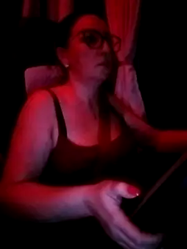 cuplubijoanna online show from December 16, 2025, 8:03 pm