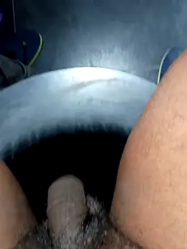 Snapshot of SexyMama_boy chatting on March 12, 2025, 5:17 pm SexyMama boy online show from March 12, 2025, 5:17 pm