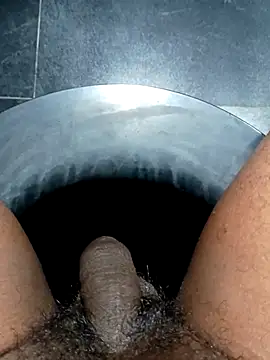 Snapshot of SexyMama_boy chatting on March 19, 2025, 5:39 pm SexyMama boy online show from March 19, 2025, 5:39 pm