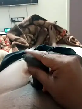 Snapshot of SexyMama_boy chatting on October 5, 2025, 8:07 pm SexyMama boy online show from October 5, 2025, 8:07 pm