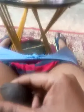 Snapshot of SexyMama_boy chatting on April 5, 2026, 5:32 pm SexyMama boy online show from April 5, 2026, 5:32 pm