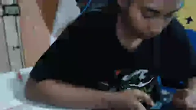 yohatinelly07 online show from October 20, 2025, 1:50 am