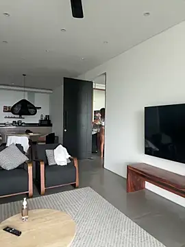 JuicyFruits93 online show from October 26, 2025, 6:30 am