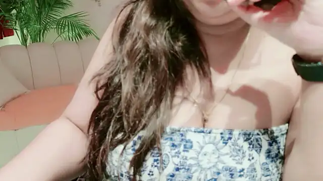 Gracefulgoddess online show from April 3, 2026, 9:18 am