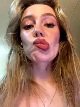 meanexx online show from September 13, 2025, 8:58 am