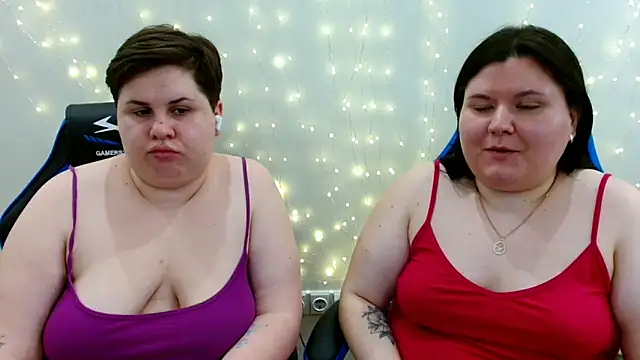 BeckyAndHellen online show from March 27, 2026, 11:26 pm