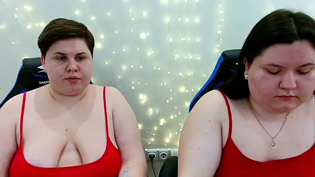 BeckyAndHellen online show from March 30, 2026, 7:26 pm