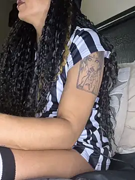 Shuggabutt online show from February 9, 2026, 12:36 am