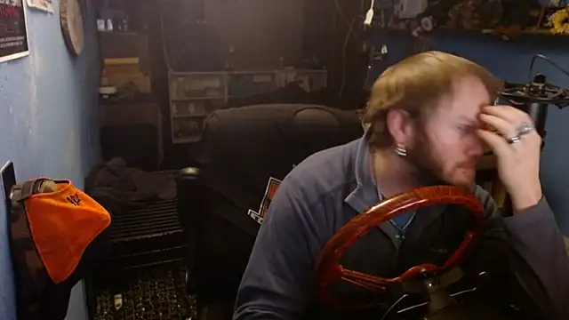 Snapshot of long_thinmint86 chatting on February 27, 2025, 1:07 pm long thinmint86 online show from February 27, 2025, 1:07 pm