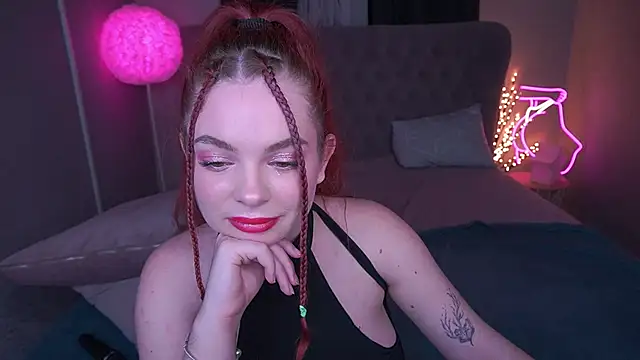 Snapshot of CarolinaDia chatting on January 24, 2025, 11:34 pm CarolinaDia online show from January 24, 2025, 11:34 pm