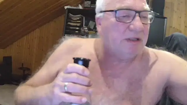 Snapshot of biggandybig chatting on January 15, 2026, 10:57 pm biggandybig online show from January 15, 2026, 10:57 pm