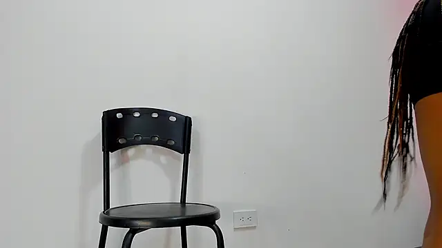 Snapshot of malu_horny_69 chatting on December 4, 2024, 11:41 am malu horny 69 online show from December 4, 2024, 11:41 am