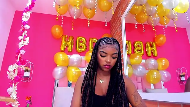 Snapshot of malu_horny_69 chatting on December 6, 2024, 6:06 pm malu horny 69 online show from December 6, 2024, 6:06 pm