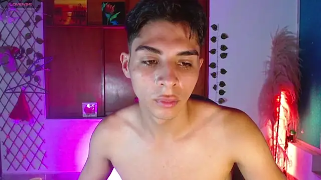 justin alexxx online show from January 27, 2025, 5:48 pm