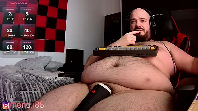 menditeta1 online show from February 25, 2025, 3:52 am