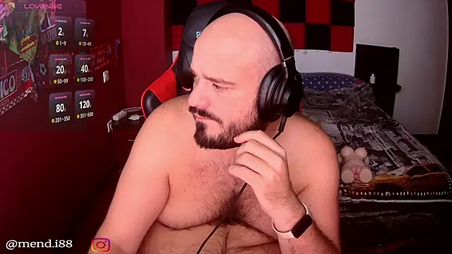 menditeta1 online show from October 22, 2025, 9:03 pm