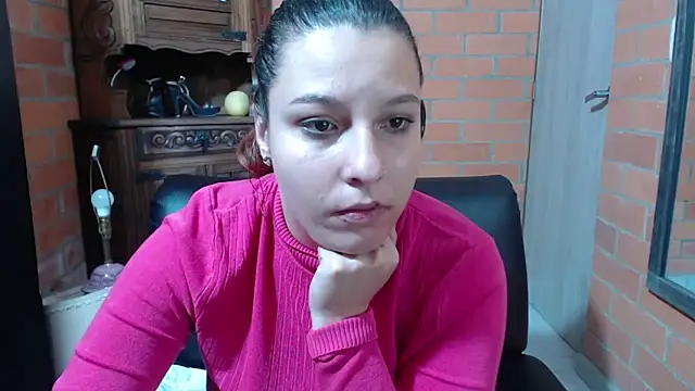 Snapshot of alexia_87 chatting on November 29, 2025, 11:52 pm alexia 87 online show from November 29, 2025, 11:52 pm