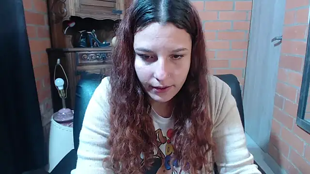 Snapshot of alexia_87 chatting on December 15, 2025, 12:04 am alexia 87 online show from December 15, 2025, 12:04 am