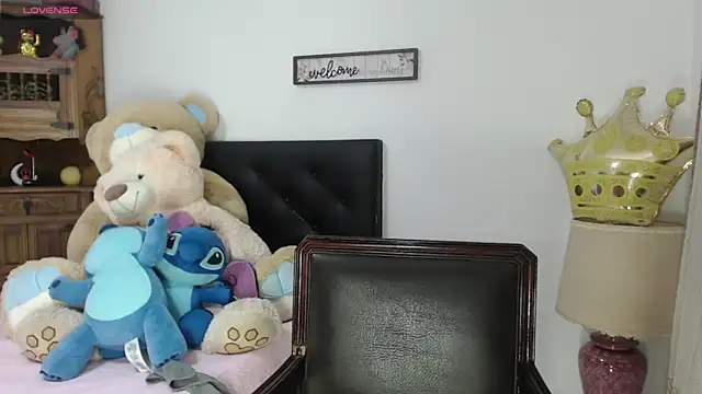 Snapshot of alexia_87 chatting on February 18, 2026, 4:19 am alexia 87 online show from February 18, 2026, 4:19 am