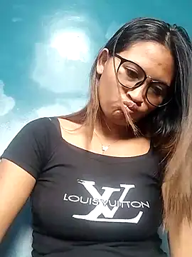 Snapshot of karen_sexy69 chatting on March 10, 2025, 12:48 pm karen sexy69 online show from March 10, 2025, 12:48 pm