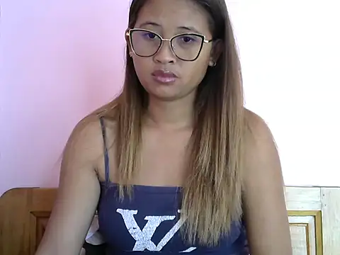 Snapshot of karen_sexy69 chatting on September 22, 2025, 6:26 am karen sexy69 online show from September 22, 2025, 6:26 am