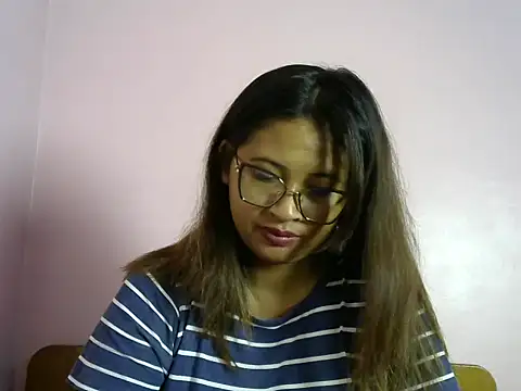 Snapshot of karen_sexy69 chatting on May 26, 2026, 9:11 pm karen sexy69 online show from May 26, 2026, 9:11 pm