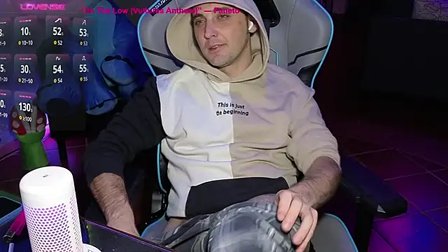 Gil gamesh90 online show from January 14, 2026, 10:47 pm