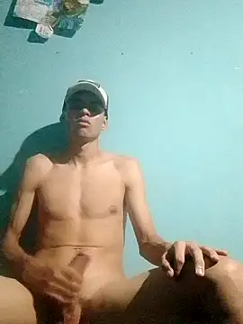 Snapshot of Denilgarri chatting on November 2, 2025, 10:01 pm Denilgarri online show from November 2, 2025, 10:01 pm