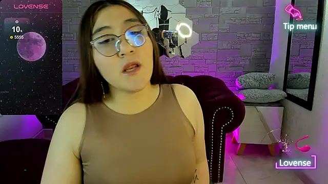 conniejames m online show from February 3, 2026, 1:38 pm